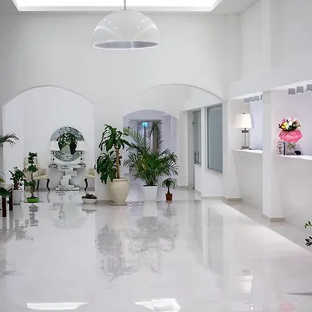Melini Apartahotel Protaras