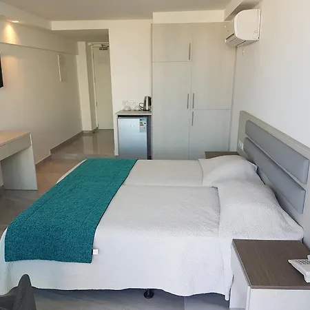 Melini Apartahotel 3*