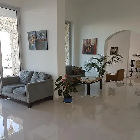 Melini Apartahotel