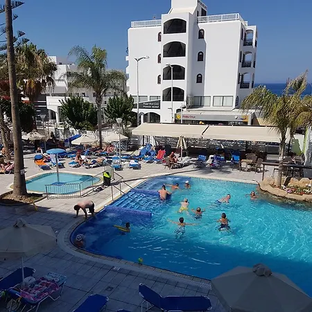Melini Apartahotel 3*