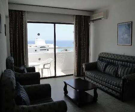 Melini Apartahotel