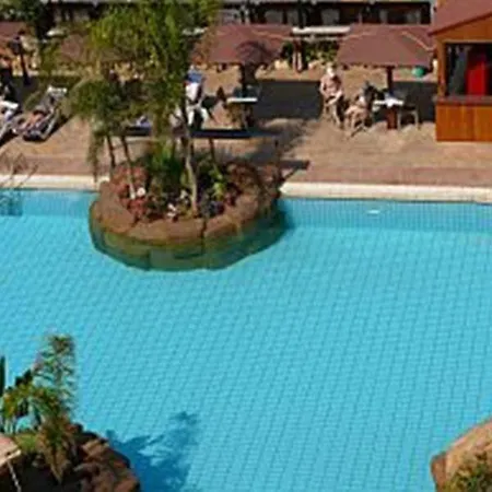 アパートホテル Melini プロタラス